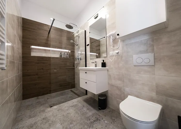 Apartment Classic Beautiful Old Town Ac Wifi Parking *